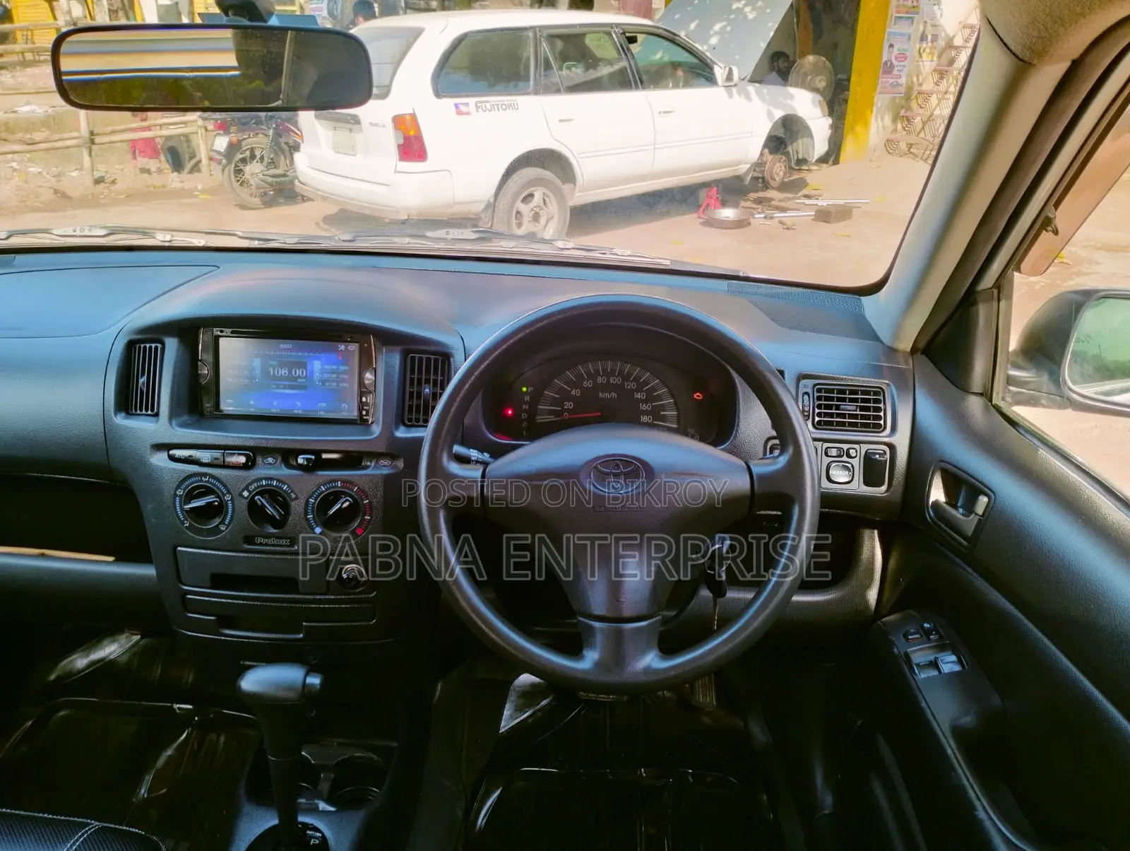 Toyota Probox 2013 Silver