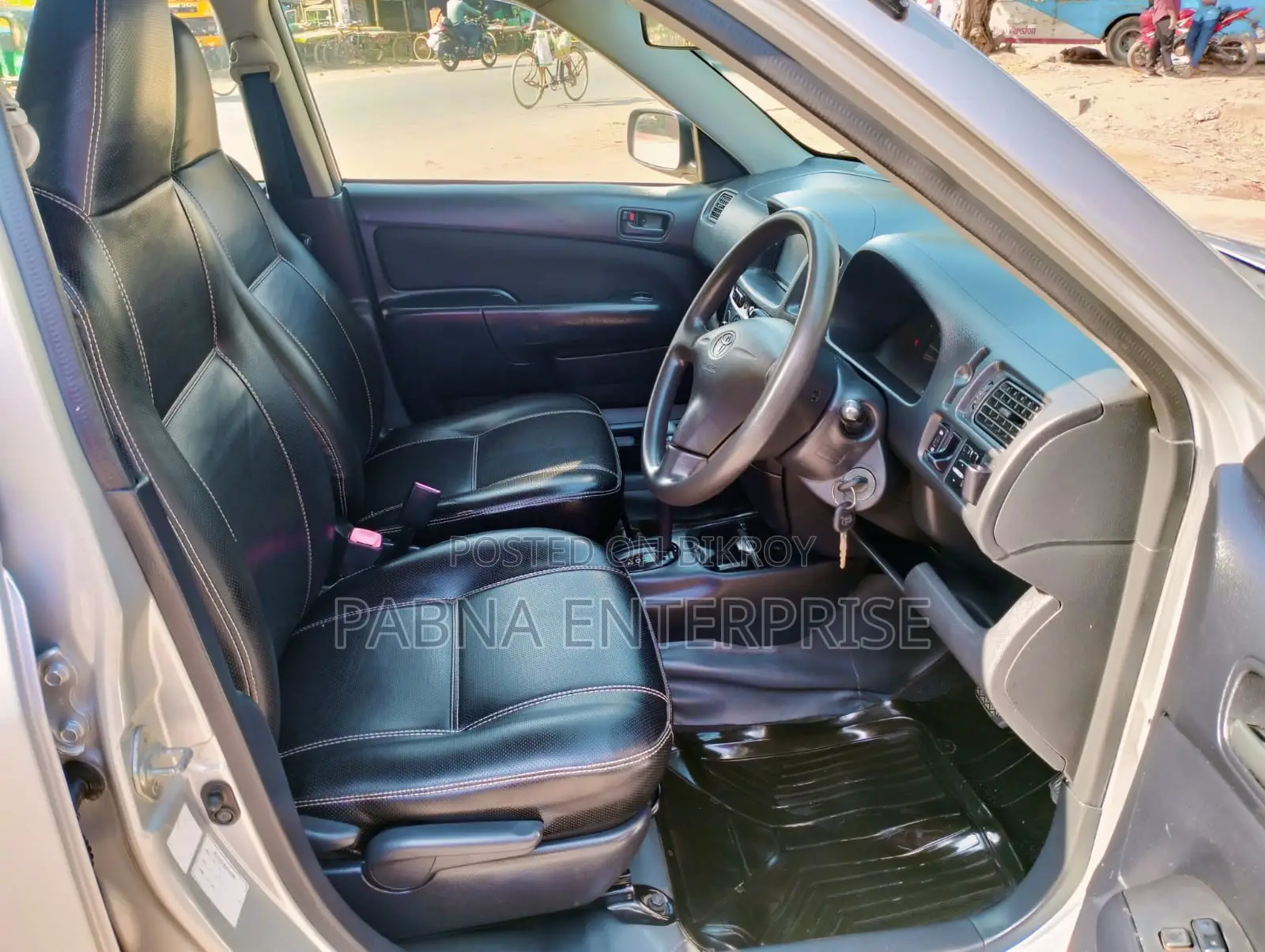 Toyota Probox 2013 Silver