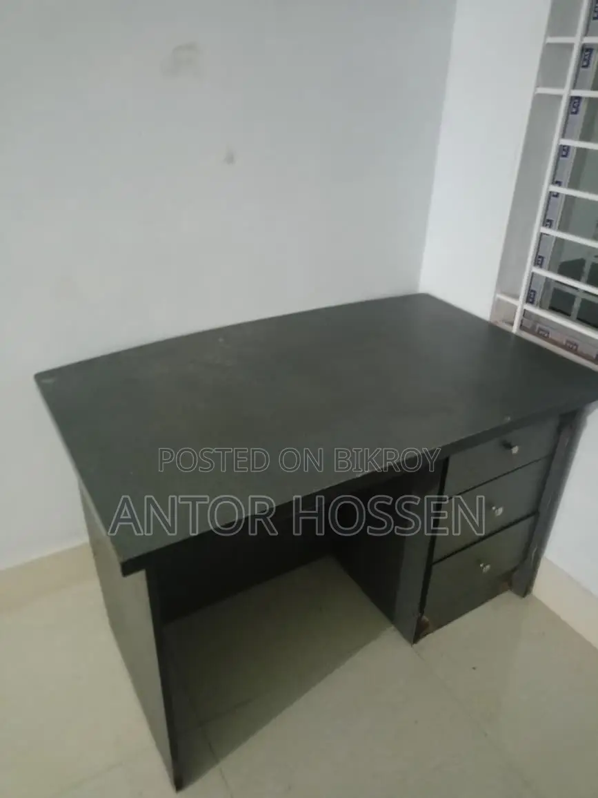 Table Sell Post. Mirpur-1, Avenue-3,Block-E (Panir Tank)