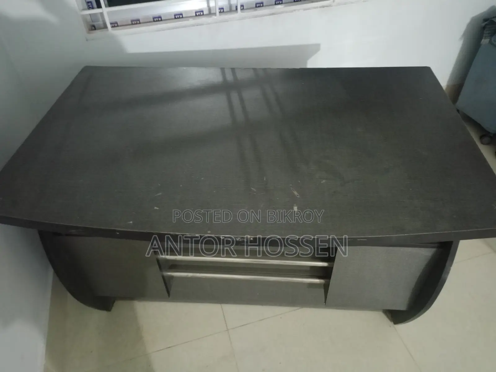 Table Sell Post. Mirpur-1, Avenue-3,Block-E (Panir Tank)