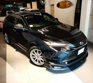 Toyota Harrier Hybrid Z 2021 Black