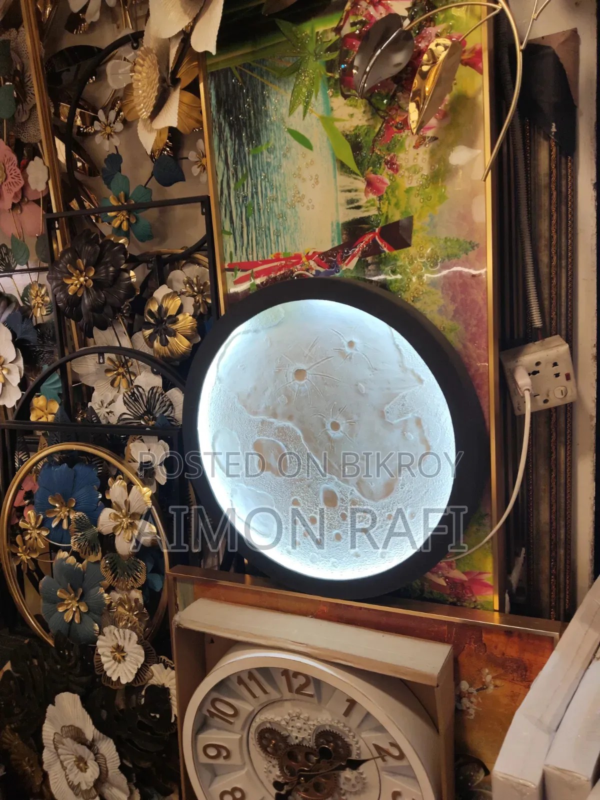 Wall Moon Lamp