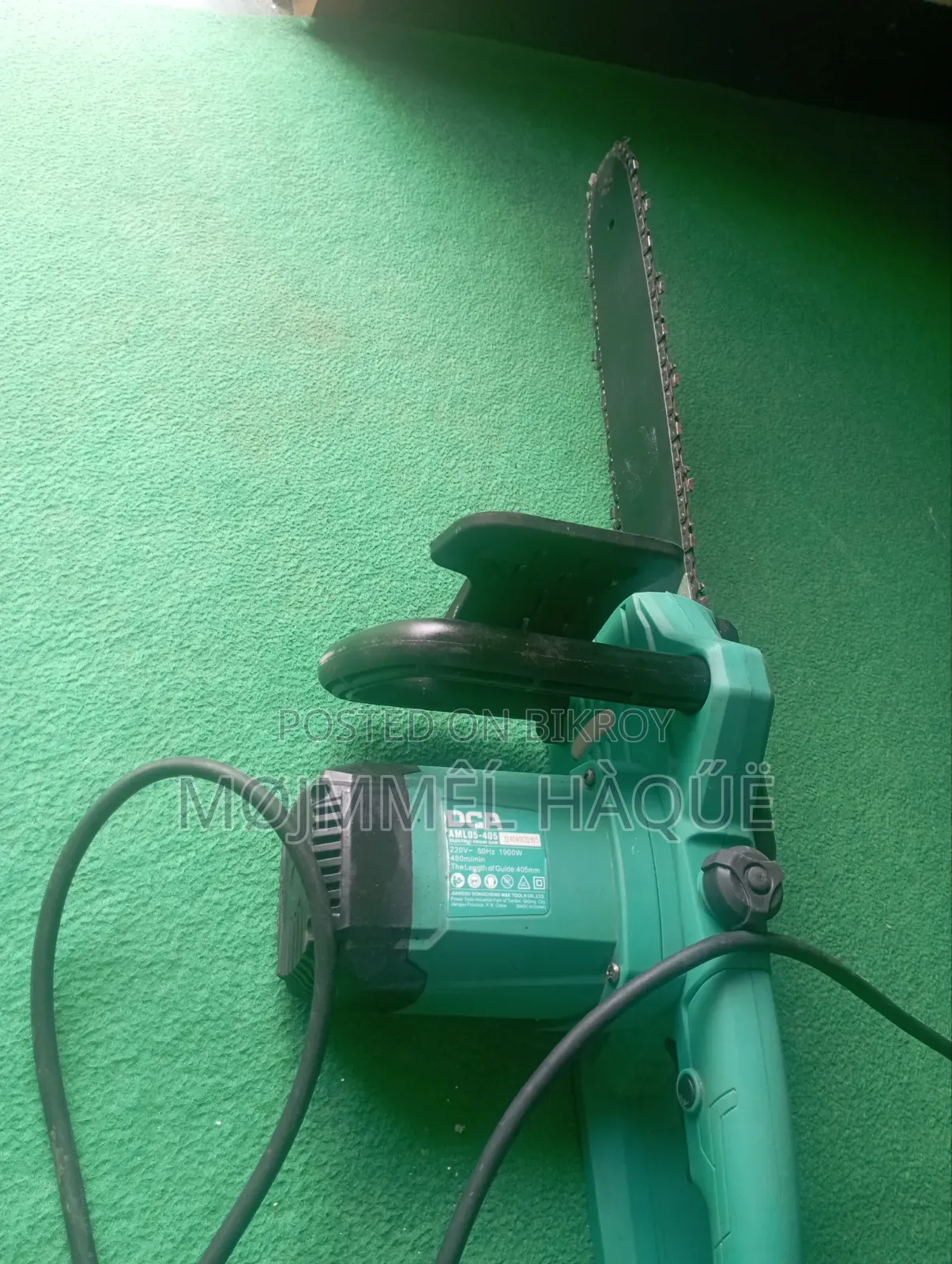 Wood Cutting Machine
