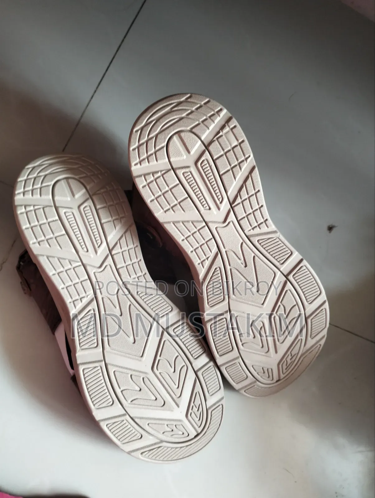 Brand New Men's Belt Shoes, Size 41