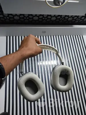 Headphone for Sale