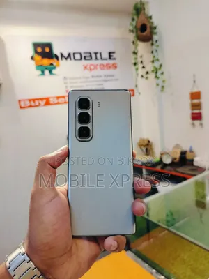 Infinix Hot 50 Pro+ 4G 256 GB Silver