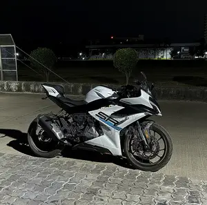 CFMoto 300SR 2026 White