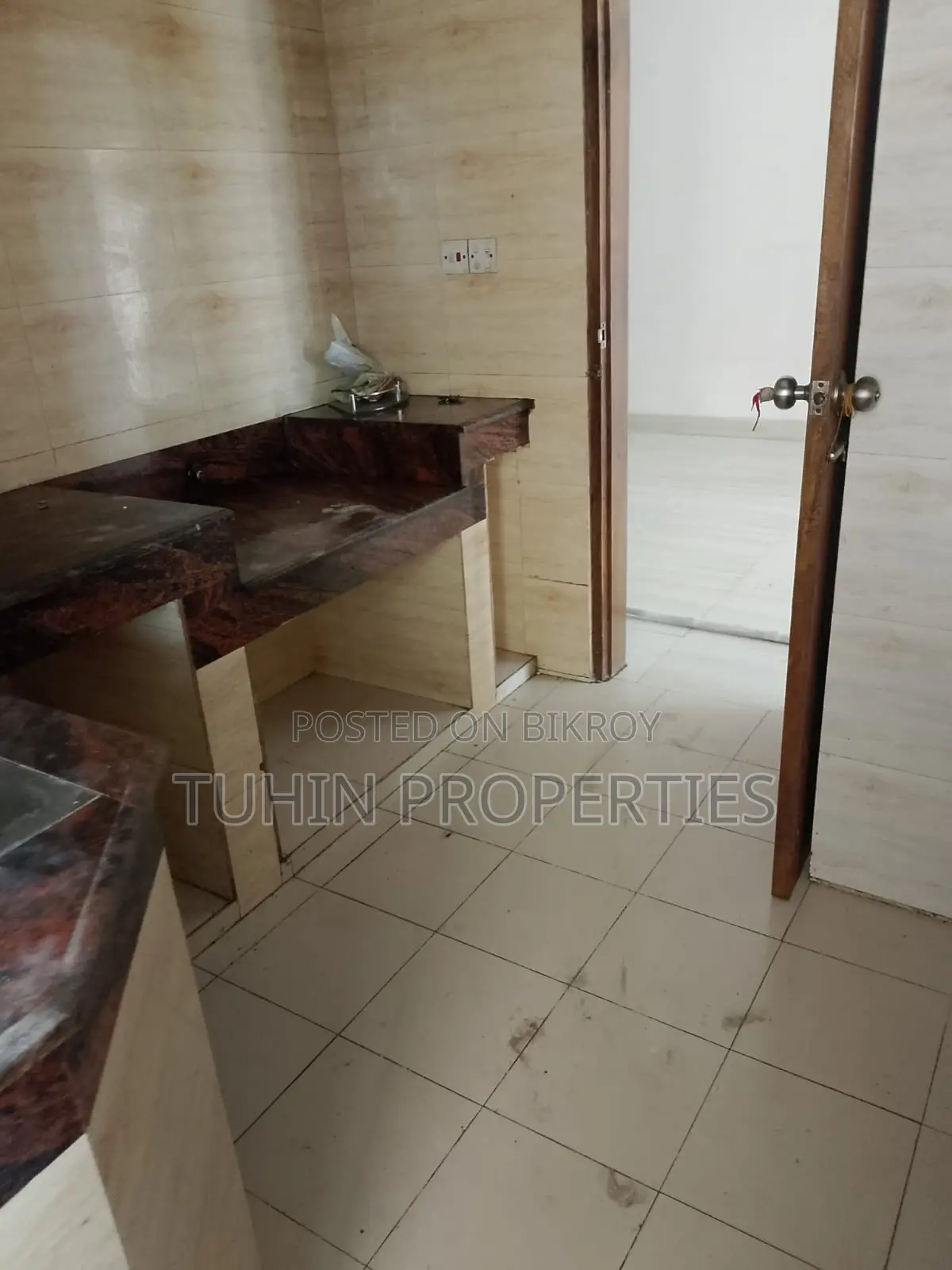 3bdrm Apartment in Mohammadpur for Sale