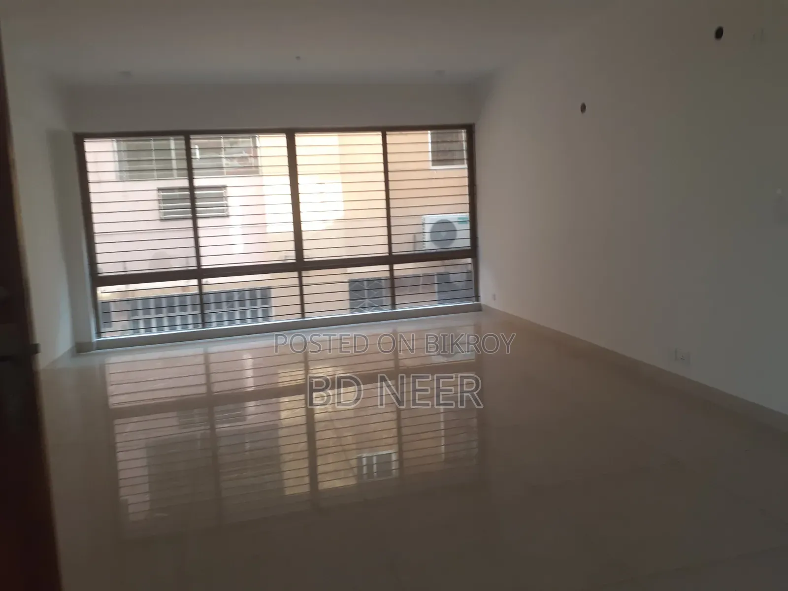 4bdrm Apartment in Gulshan for Rent