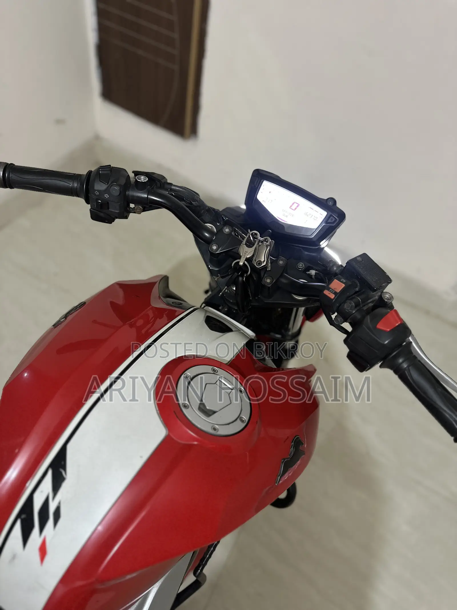 New TVS Apache RTR 160 4V 2021 Red