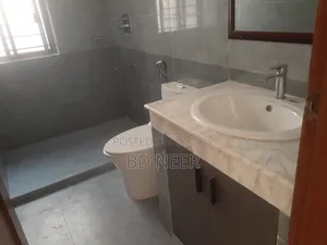 4bdrm Apartment in Gulshan for Rent