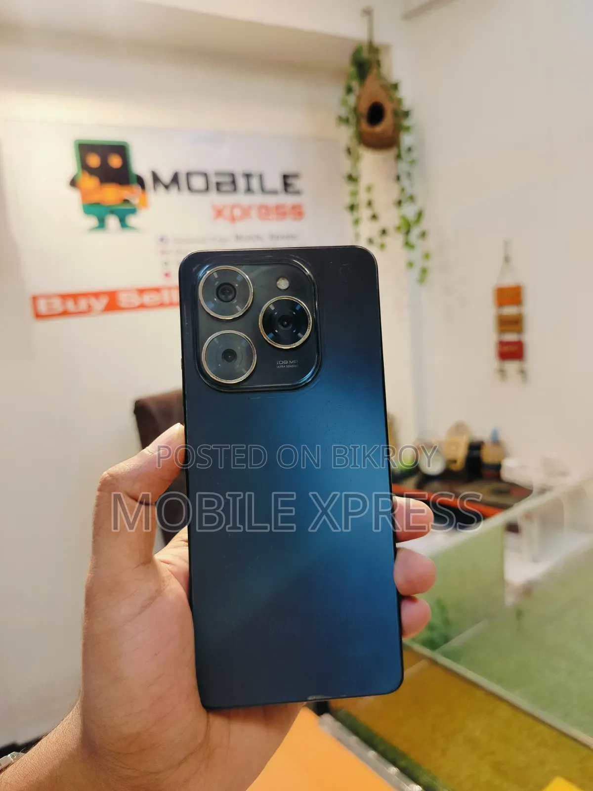 Tecno Spark 20 Pro 256 GB