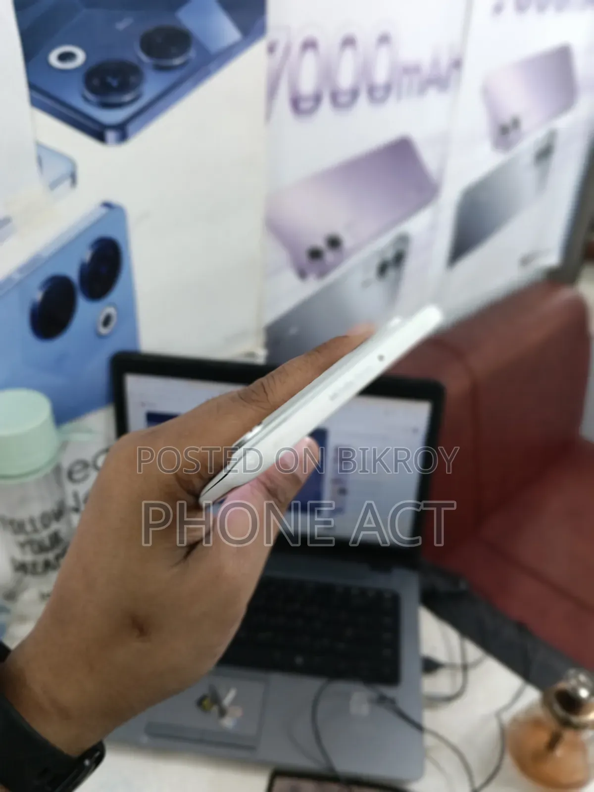 Tecno Pova Curve 2 256 GB White