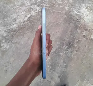New Oppo A18 64 GB Blue