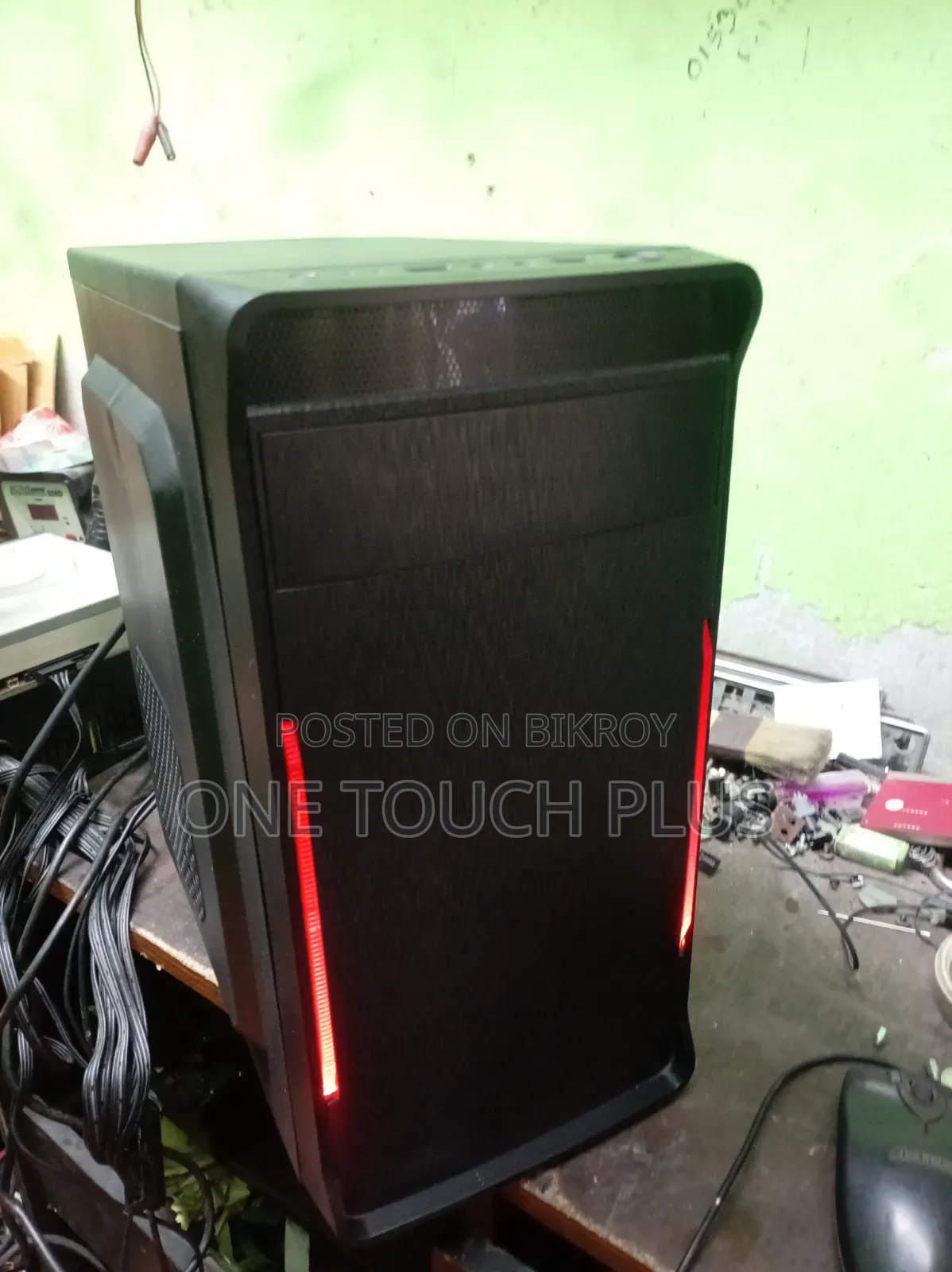 Desktop Computer 4GB Intel Core I7 HDD 500GB