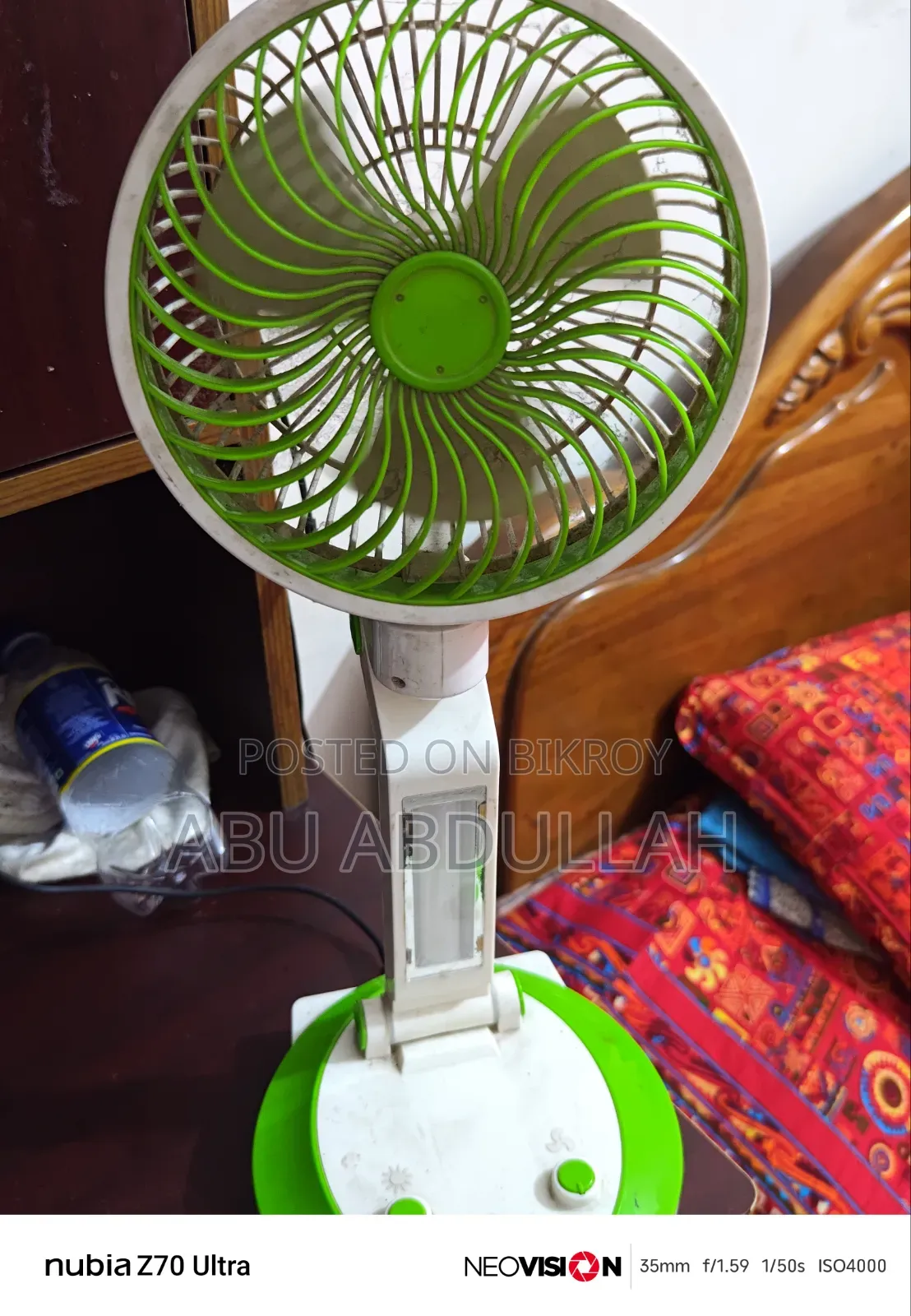 Sunmoon Folding Charger Fan + Light