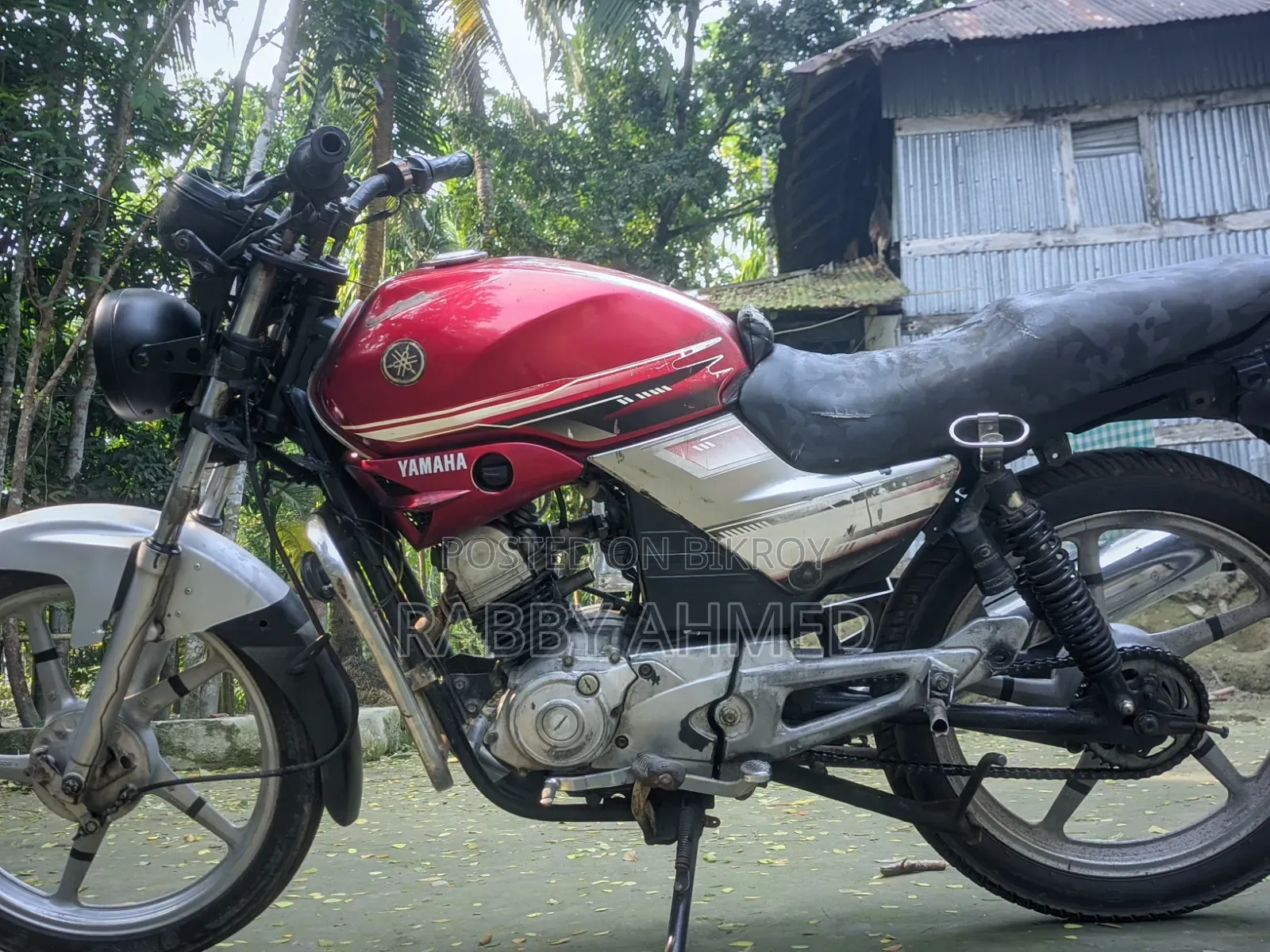 Yamaha 2008 Red