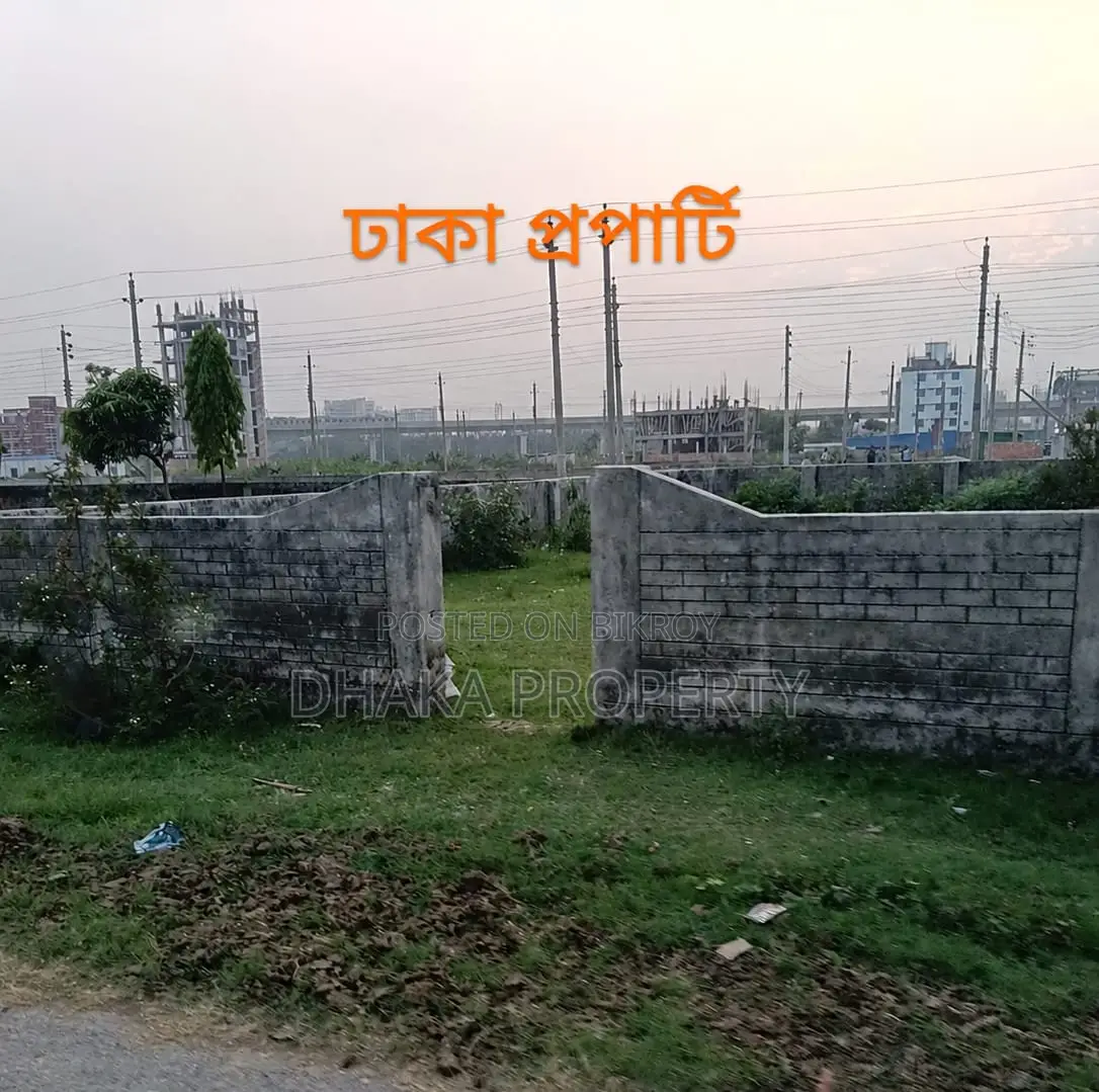 30/60ft Corner 5 Katha South at Sector-16/A