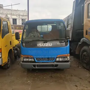 Isuzu Pickup NKR
