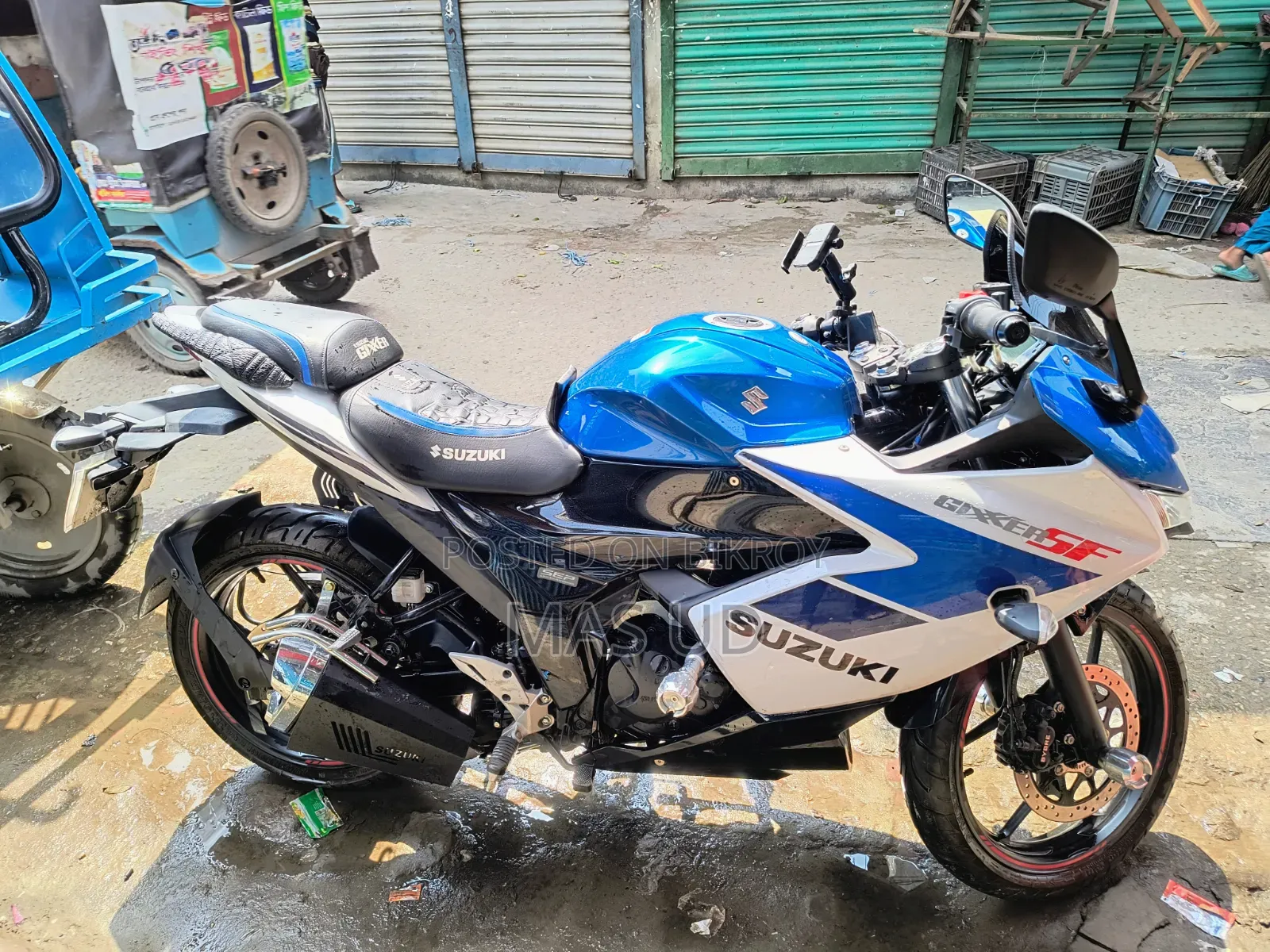 Suzuki Gixxer SF FI 2025 White