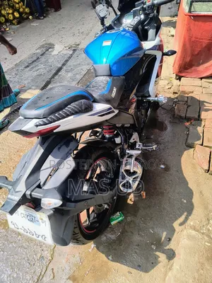 Suzuki Gixxer SF FI 2025 White