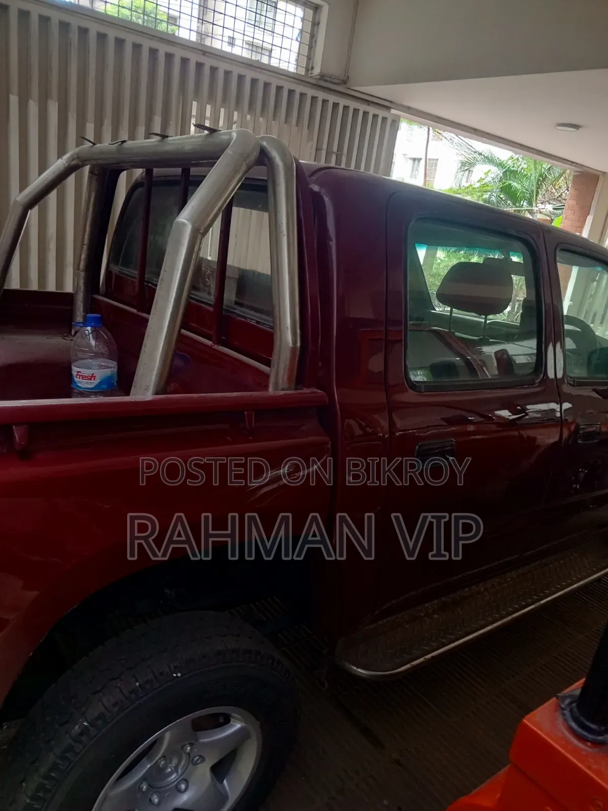 Toyota Hilux 2003 Red