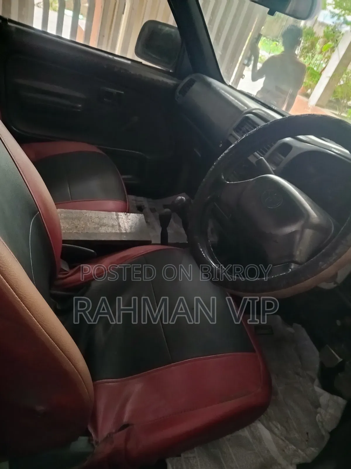 Toyota Hilux 2003 Red