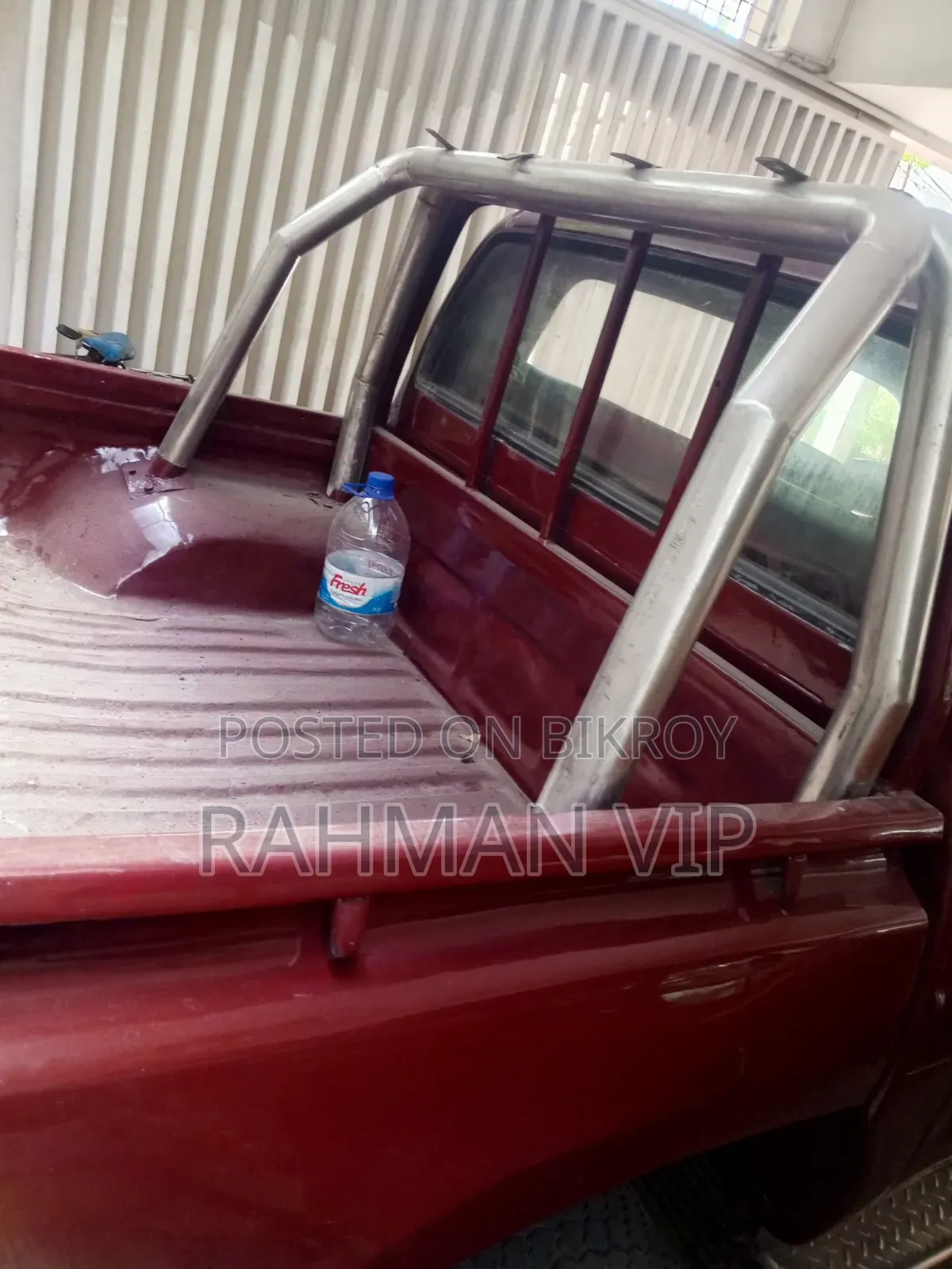 Toyota Hilux 2003 Red