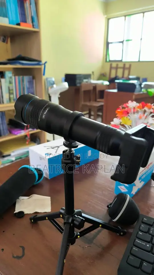 Apexel 36x Smartphone Telephoto Lens Kit Without Tripod