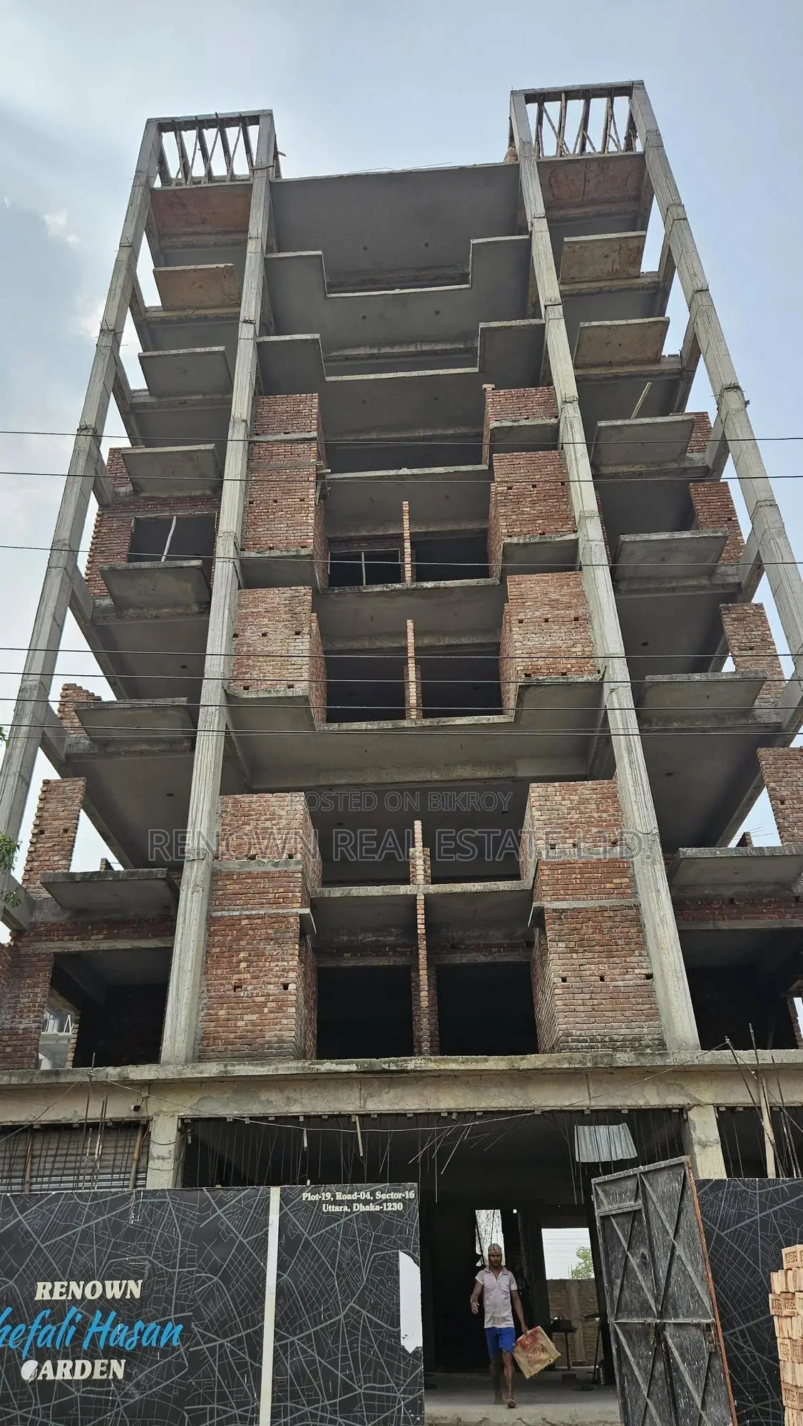 3bdrm Apartment for sale