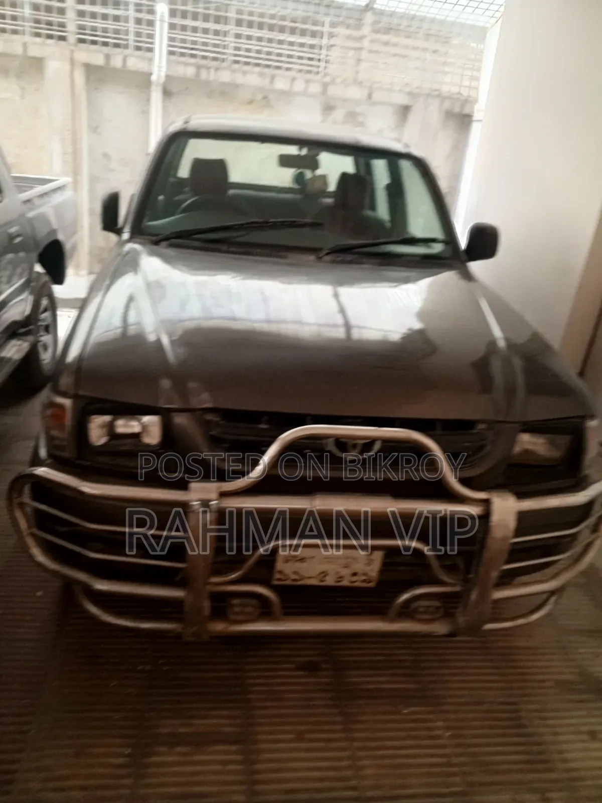 Toyota Hilux 2700i Raider 2004 Silver