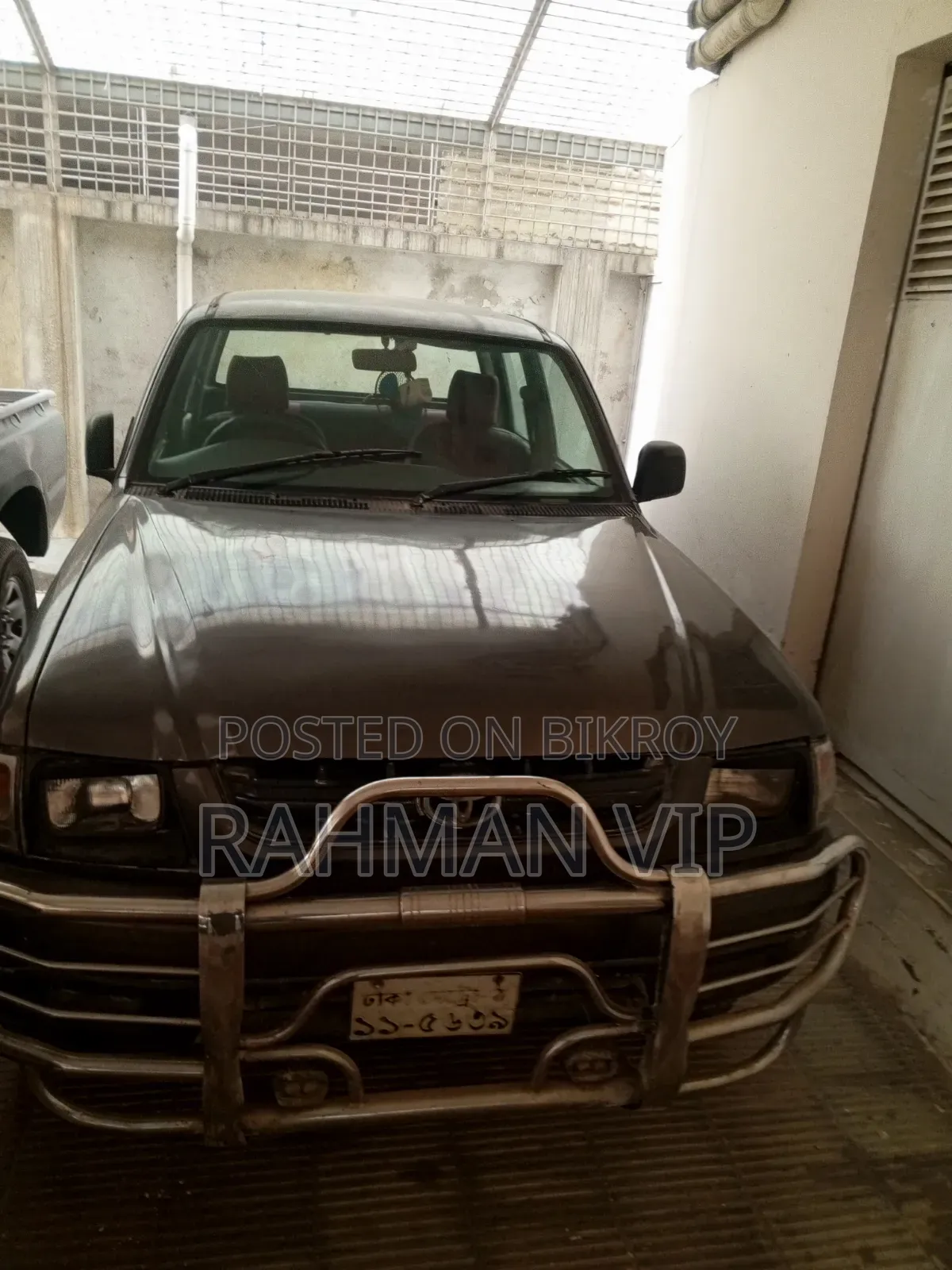 Toyota Hilux 2700i Raider 2004 Silver