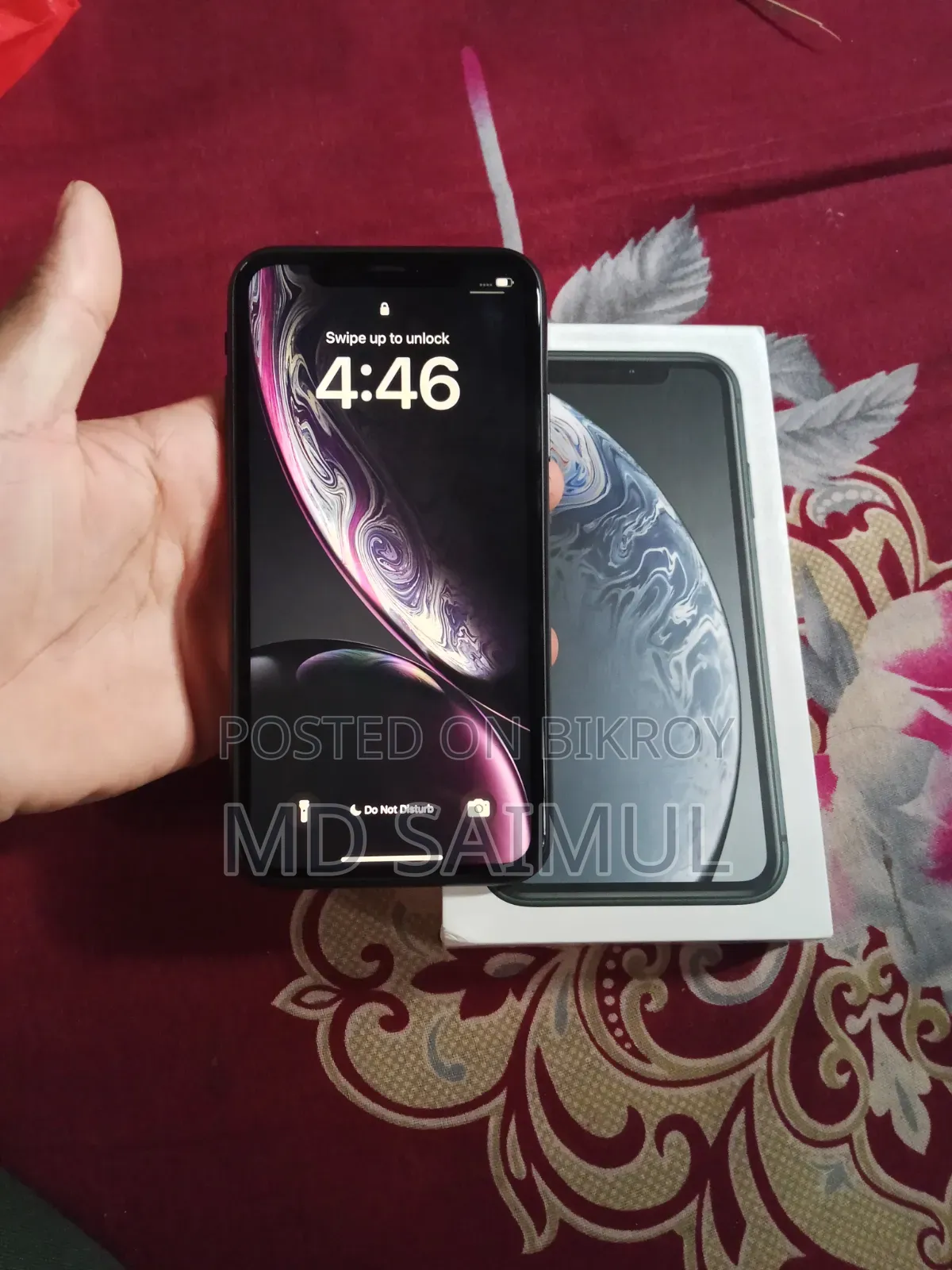 New Apple iPhone XR 64 GB Black