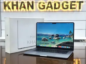 Laptop Apple MacBook Air 2024 M3 15-Inch 16GB Apple M3 SSD 512GB