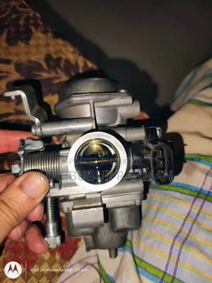 Hero Hunk Carburetor