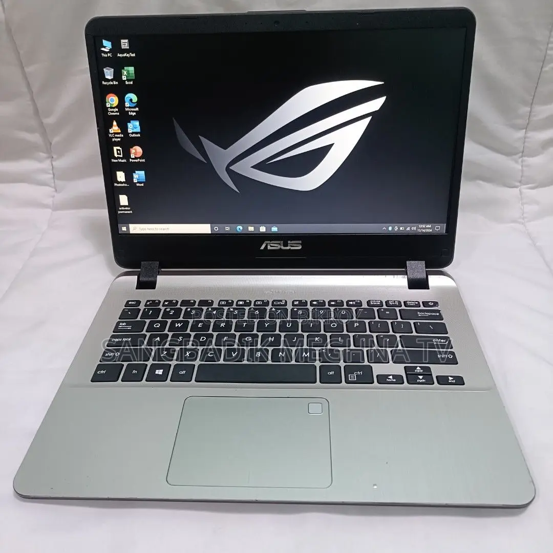Laptop Asus 4GB Intel SSD 500GB