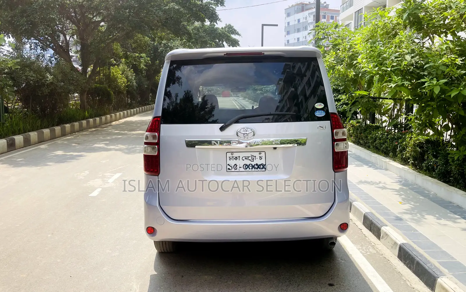 Toyota Noah 2009 Purple