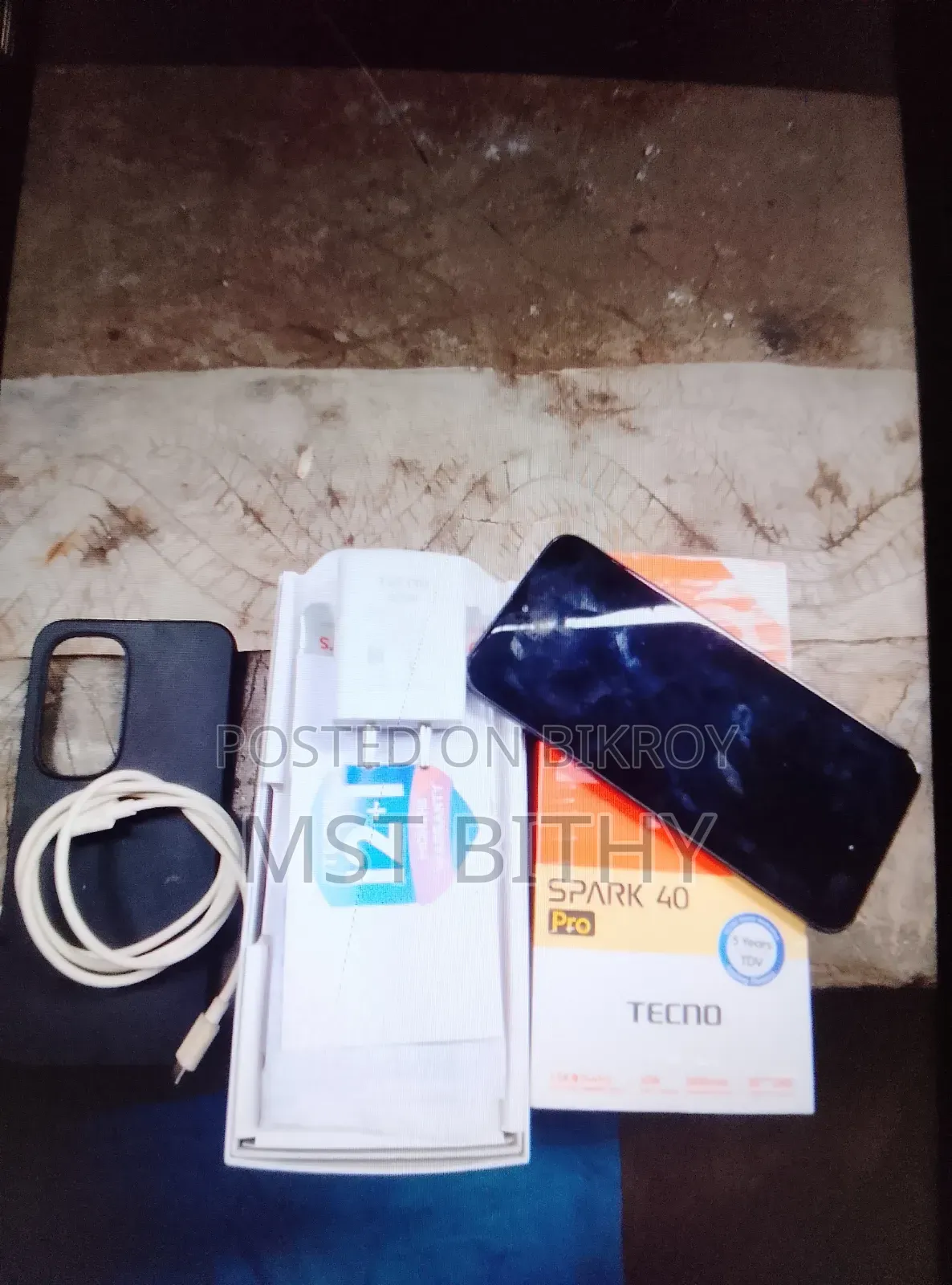 Tecno Spark 40 Pro 128 GB Black