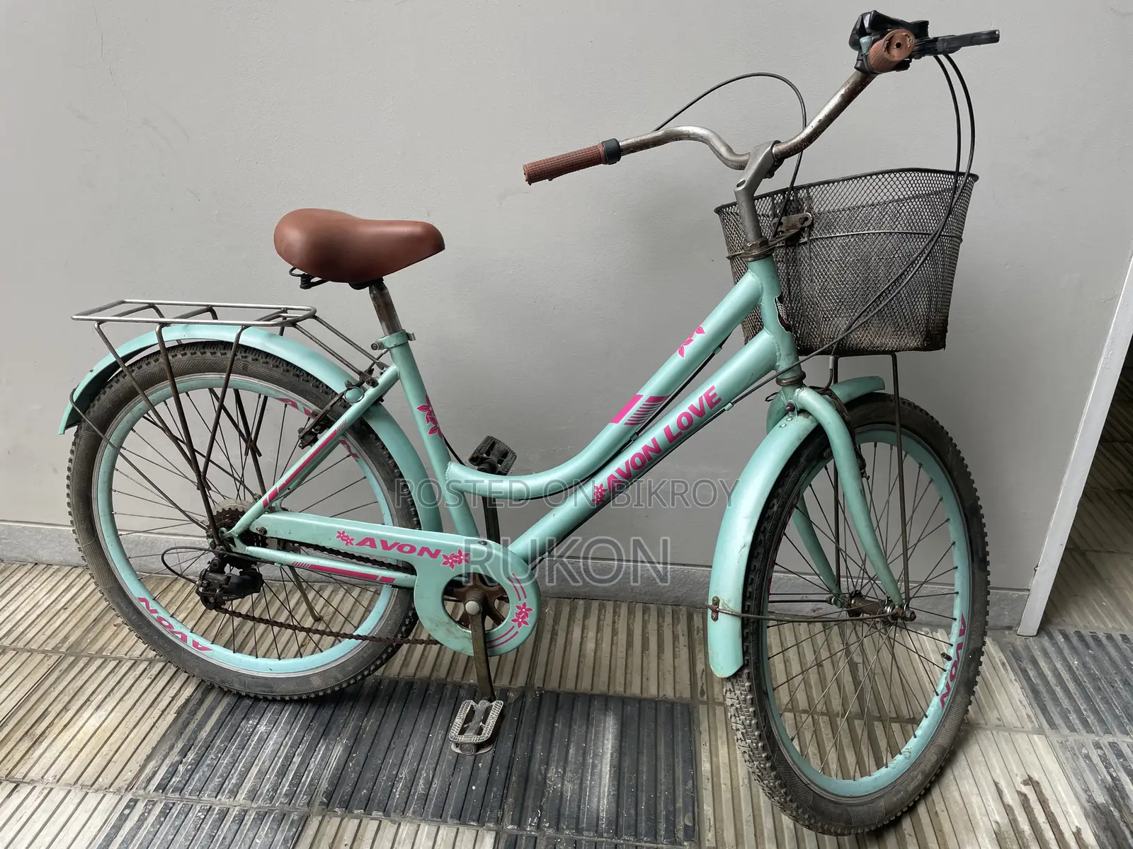 Avon Love Cycle