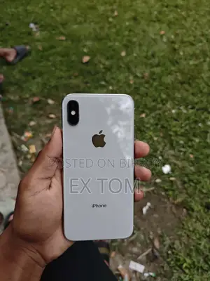 Apple iPhone X 256 GB White
