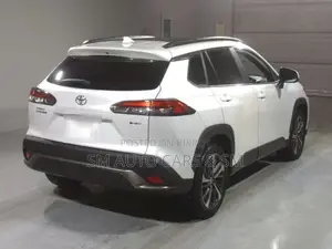 Toyota Corolla Cross 2024 Pearl