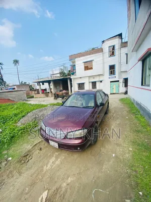 Nissan Sunny 2007 Red