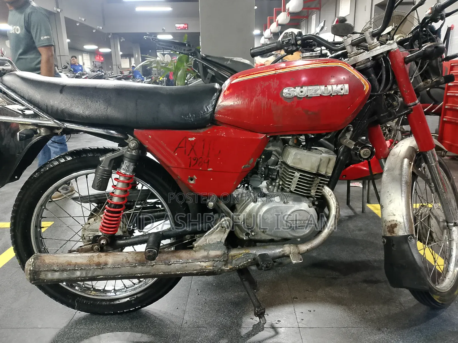 Suzuki AX4 1984 Red