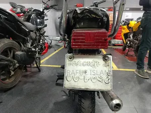 Suzuki AX4 1984 Red