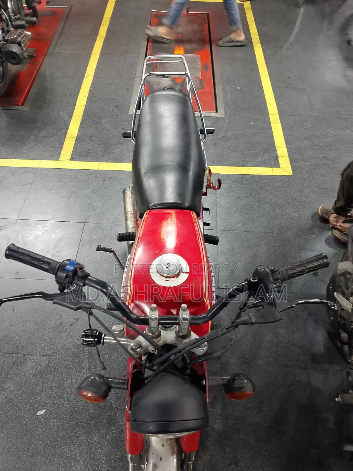 Suzuki AX4 1984 Red