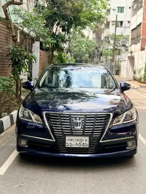 Toyota Crown 2013 Blue
