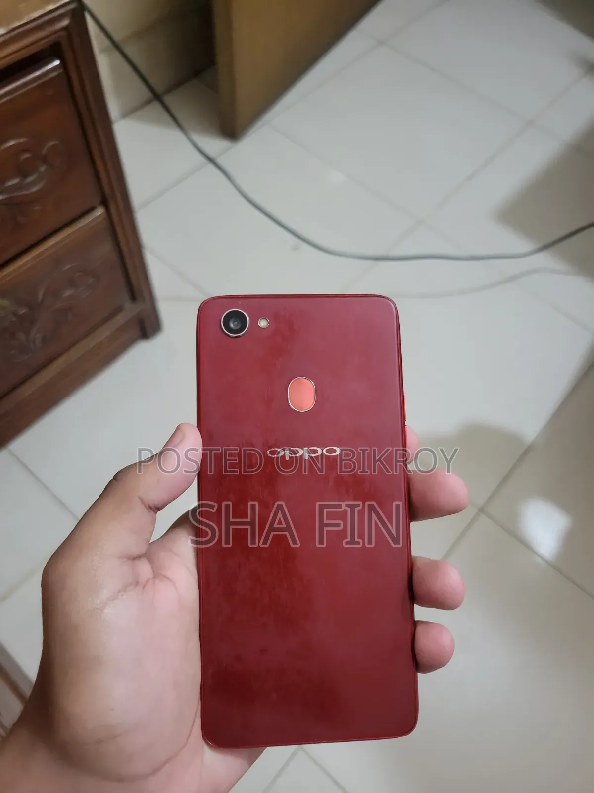 Oppo F7 64 GB Red