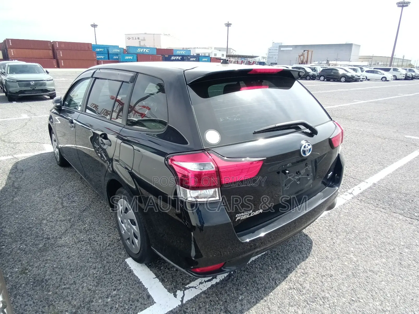 Toyota Corolla Fielder 2021 Black