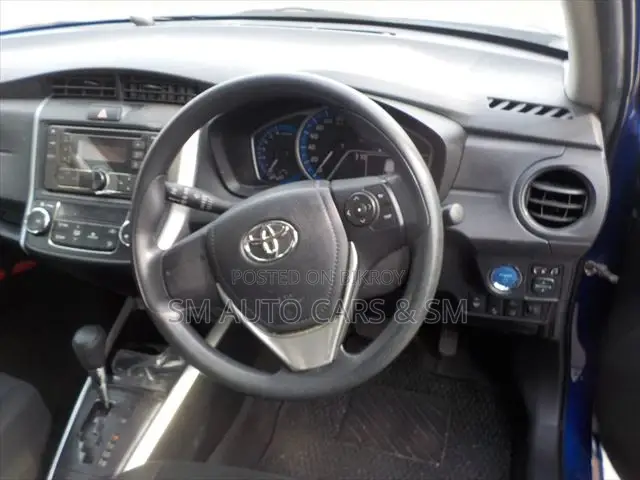 Toyota Corolla Fielder 2021 Blue