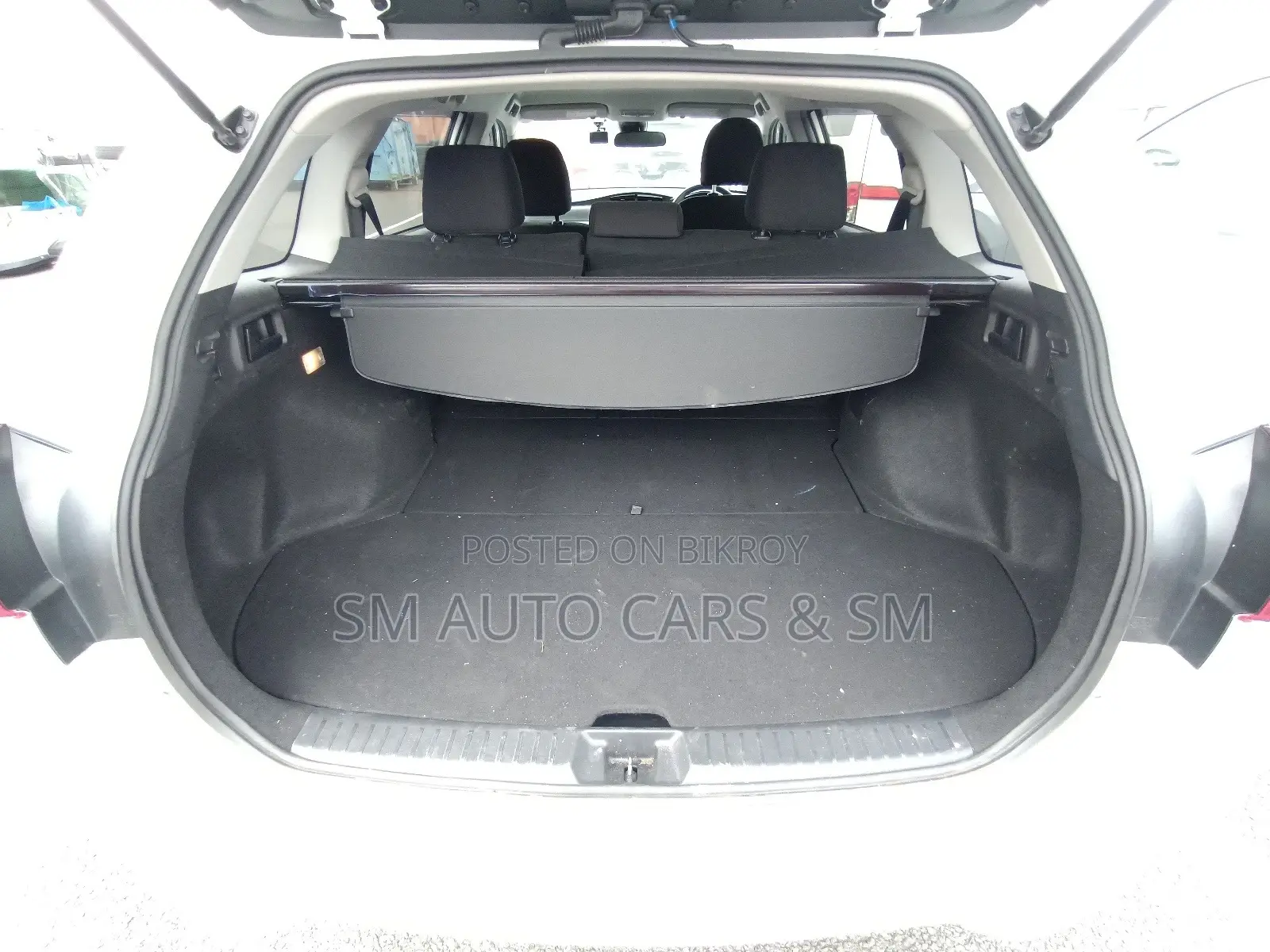 Toyota Corolla Fielder 1.5 Petrol FWD 2021 White